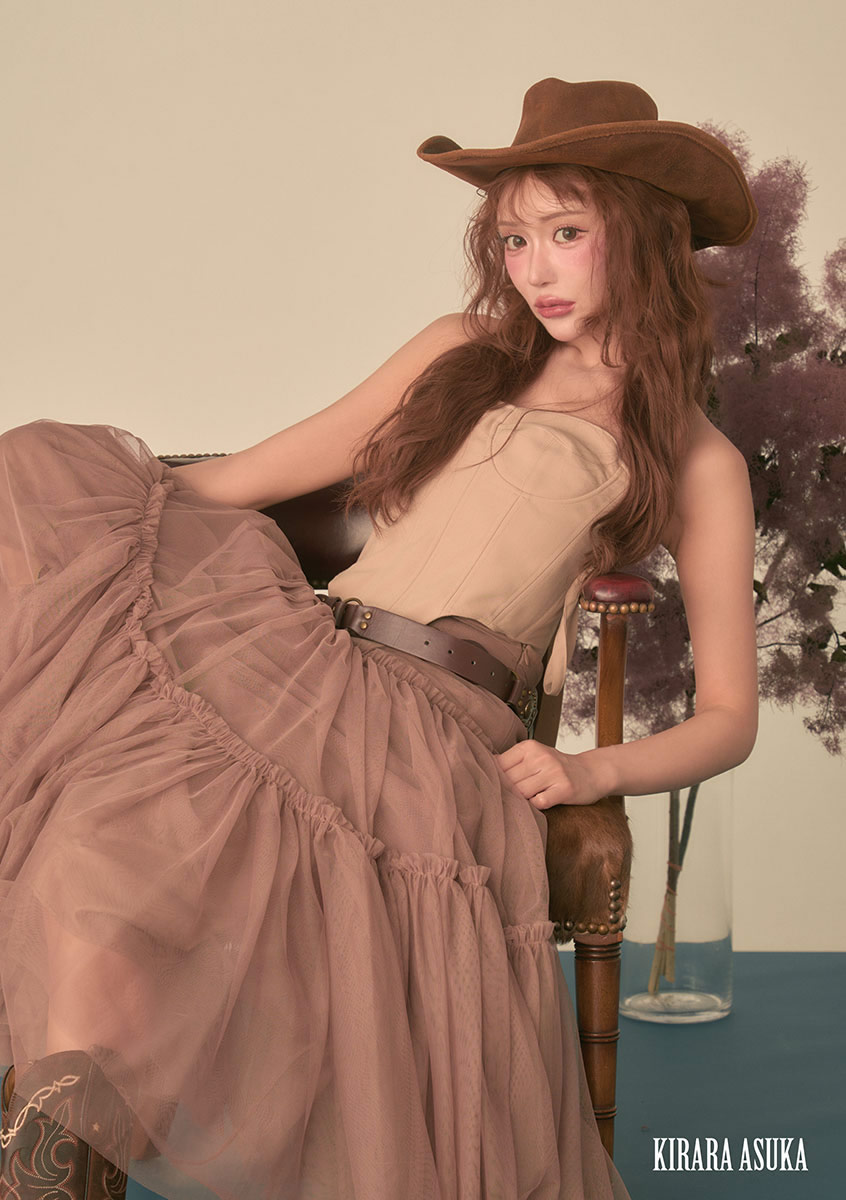 ��� �����ԃL����